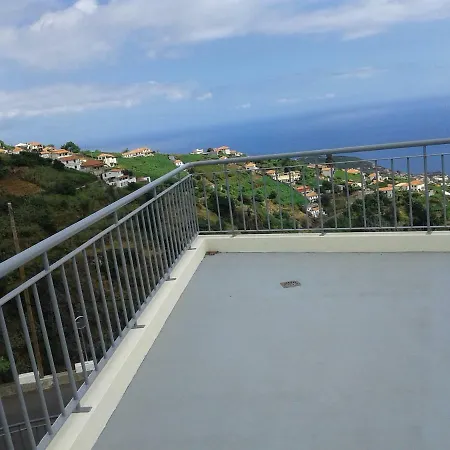 Barros Estreito de Câmara de Lobos
